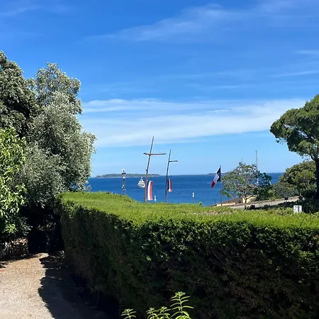Magnifique Logement Proche Mer, Commerces, Cannes, Antibes 6P *